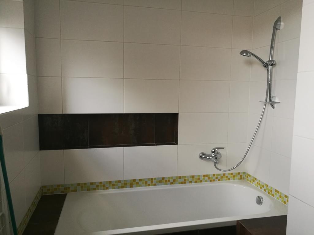 Apartment Maximilian Bratislava Eksteriør billede